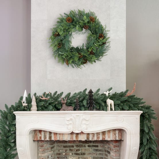 Couronne de Noël artificielle Ø60 cm - style evergreens - Little Grove – Image 2