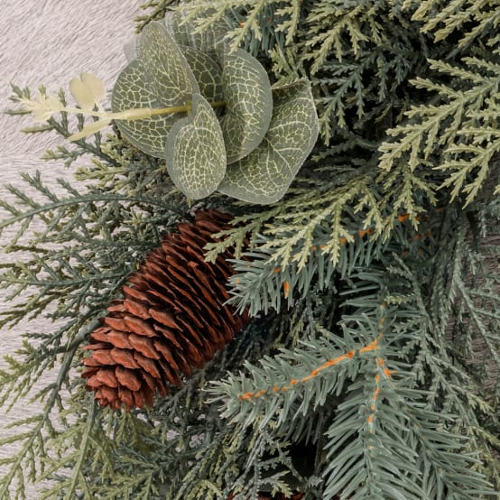 Couronne de Noël artificielle Ø60 cm - style evergreens - Little Grove – Image 3